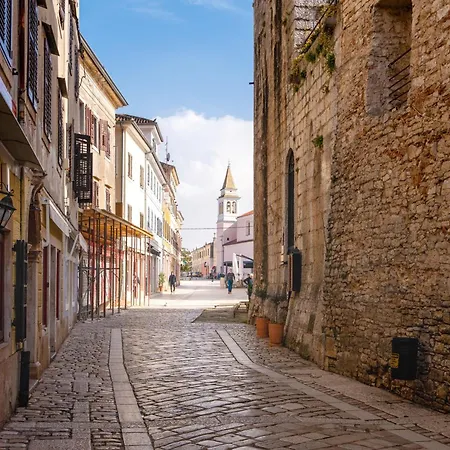 Luxurioese Piazzetta Mit Meerblick * Porec